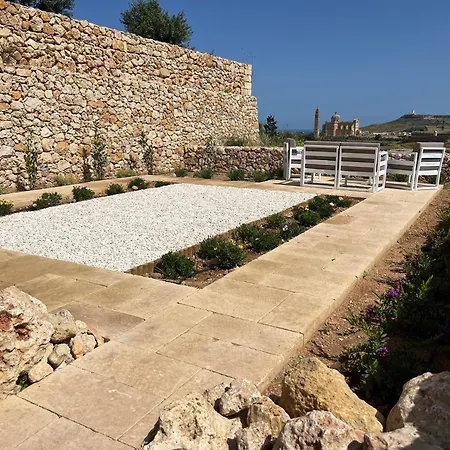 Veduta Ta Pinu With Stunning Views Garden Sauna Pool And Gym Apartahotel