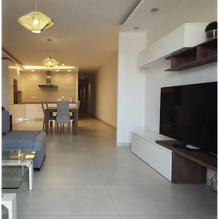 Veduta Ta Pinu With Stunning Views Garden Sauna Pool And Gym Appart hôtel 4*