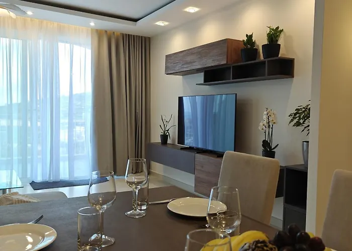 Veduta Ta Pinu With Stunning Views Garden Sauna Pool And Gym 4* Għarb