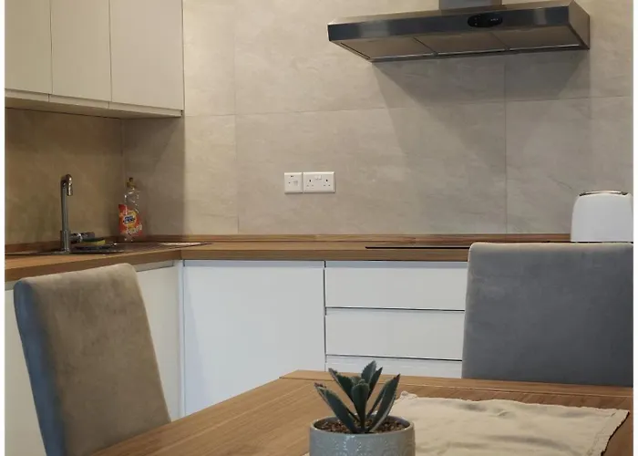 Veduta Ta Pinu With Stunning Views Garden Sauna Pool And Gym