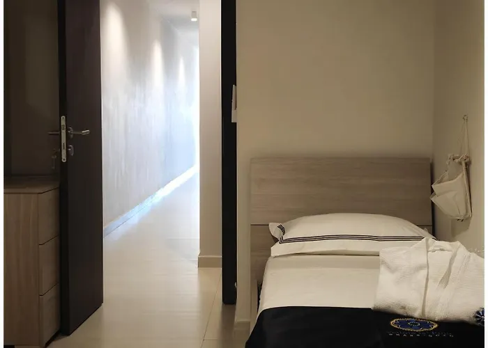 Veduta Ta Pinu With Stunning Views Garden Sauna Pool And Gym