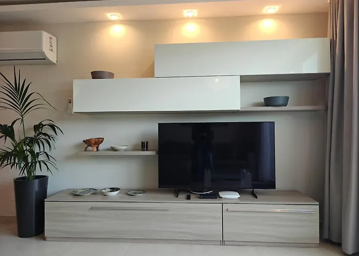 Hotel apartamentowy Veduta Ta Pinu With Stunning Views Garden Sauna Pool And Gym Għarb