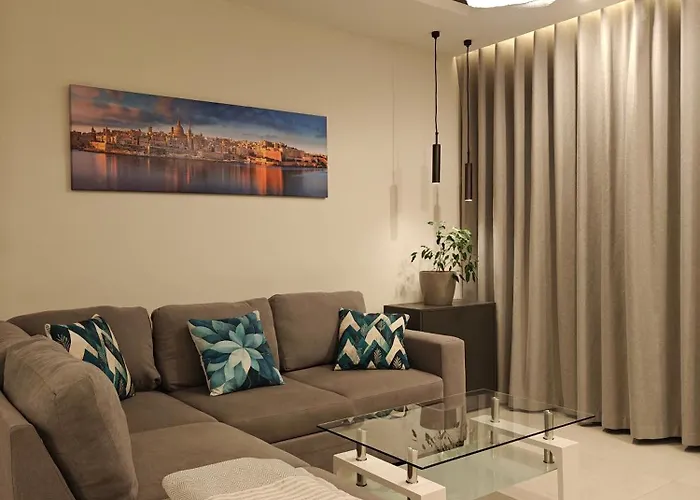 Veduta Ta Pinu With Stunning Views Garden Sauna Pool And Gym Għarb