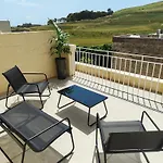 Veduta Ta Pinu With Stunning Views Garden Sauna Pool And Gym 4*