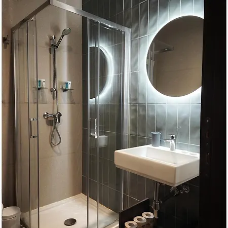 Veduta Ta Pinu With Stunning Views Garden Sauna Pool And Gym