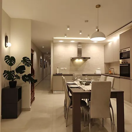 公寓式酒店 Veduta Ta Pinu With Stunning Views Garden Sauna Pool And Gym Għarb