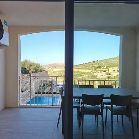 Veduta Ta Pinu With Stunning Views Garden Sauna Pool And Gym 4*