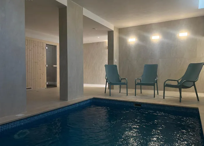 Ξενοδοχείο με διαμερίσματα Veduta Ta Pinu With Stunning Views Garden Sauna Pool And Gym Għarb