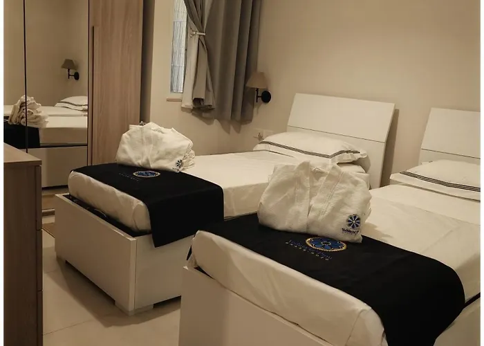 Ξενοδοχείο με διαμερίσματα Veduta Ta Pinu With Stunning Views Garden Sauna Pool And Gym