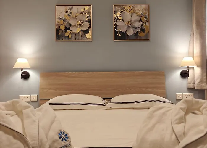 Veduta Ta Pinu With Stunning Views Garden Sauna Pool And Gym Ξενοδοχείο με διαμερίσματα