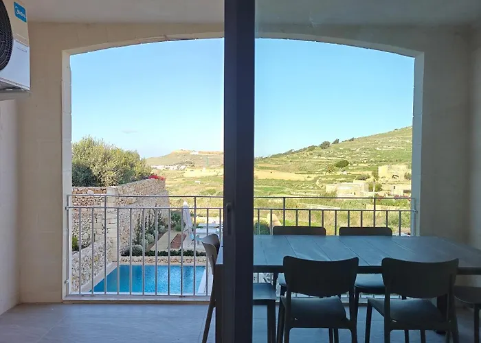 Veduta Ta Pinu With Stunning Views Garden Sauna Pool And Gym 4*