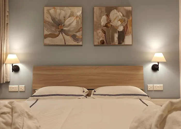 Veduta Ta Pinu With Stunning Views Garden Sauna Pool And Gym Ξενοδοχείο με διαμερίσματα